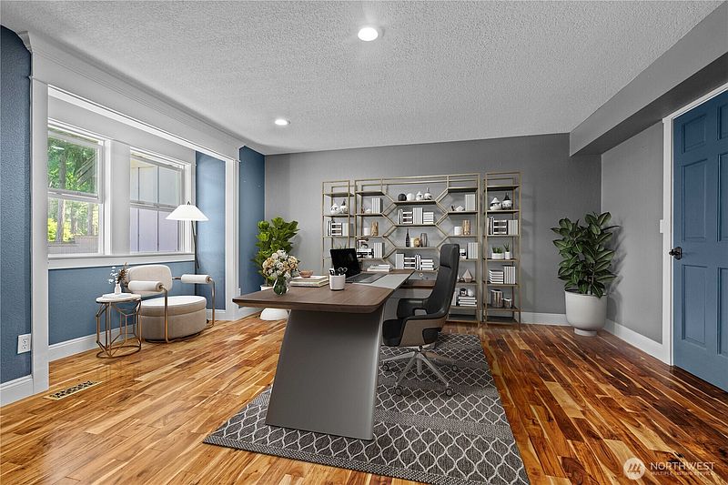4th image of 12222 Gravelly Lake Drive SW