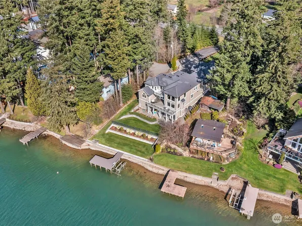 21256 39th Street Ct E, Lake Tapps, WA 98391