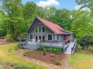 899 Fairview Church Rd SW, Floyd, VA 24091