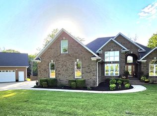256 Lakehill Beach Estates Rd, Springville, TN 38256