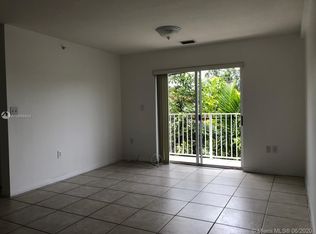 3201 W Flagler St APT 108, Miami, FL 33135