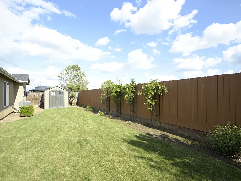 6601 E Saginaw Way — Photo 26