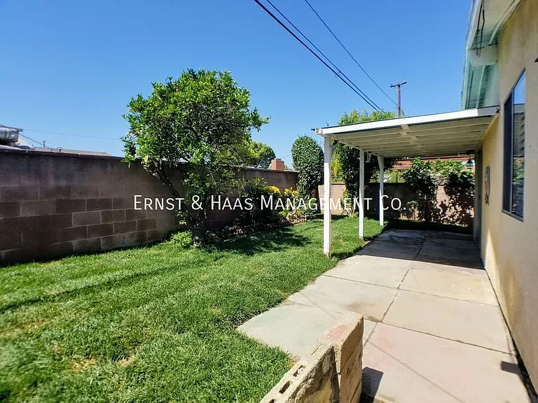 3310 E Curry St — Photo 33