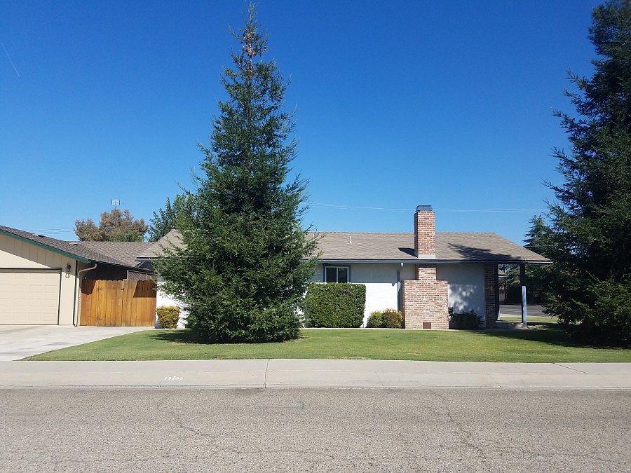 2nd image of 2207 S County Center Dr