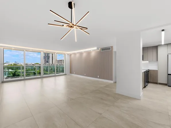 100 Bayview Dr APT 604, Sunny Isles Beach, FL 33160