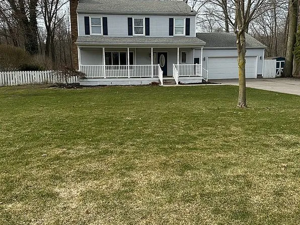 14281 Essenburg Dr, Holland, MI 49424