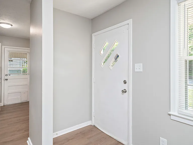 275 Maryville Pike — Photo 3