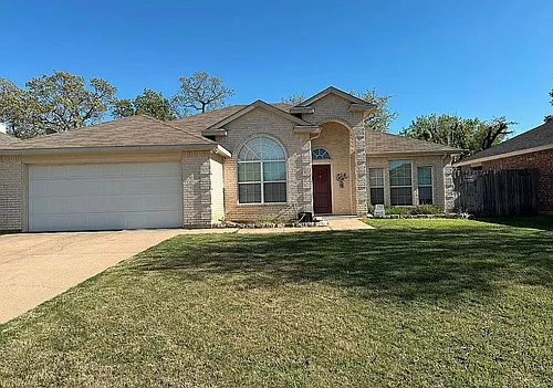 1117 Hidden Glade Dr Photo 1