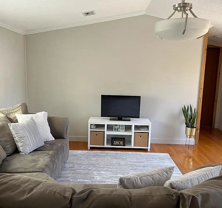 17010 Meridian Blvd