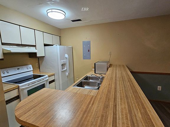 2nd image of 4466 Little River Ln #Inn-903