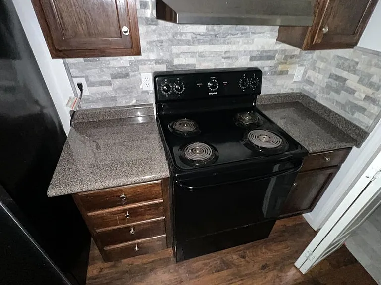9B River Oaks Pl — Photo 3