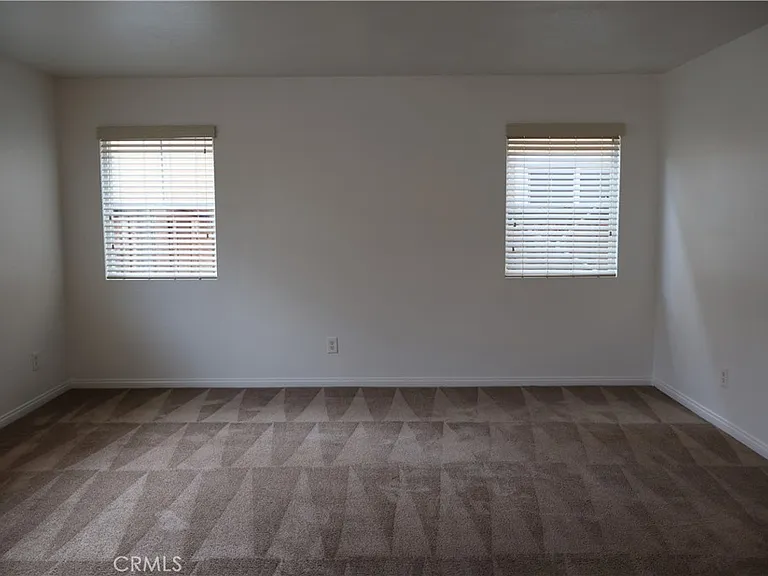 45010 Promise Rd — Photo 13
