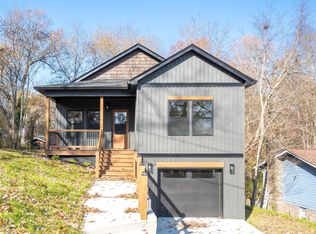 7311 Shamrock Ln, Hixson, TN 37343