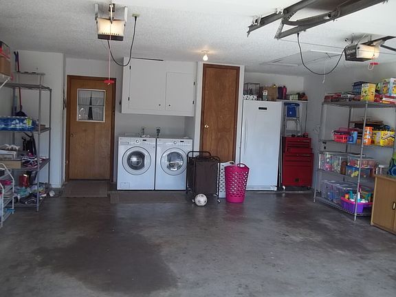 5th image of 826 NW 50th St