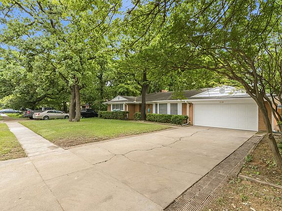 3rd image of 1508 Dory Ln