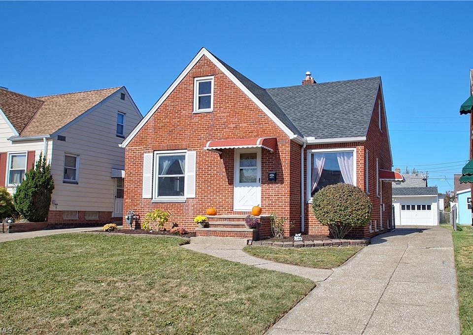 1st image of 5614 Pelham Dr
