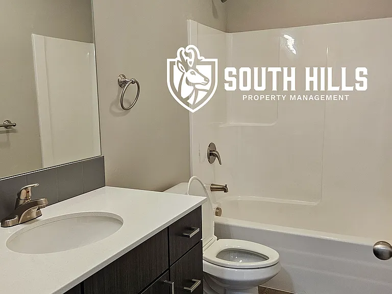 Summit Springs Townhomes — Photo 91
