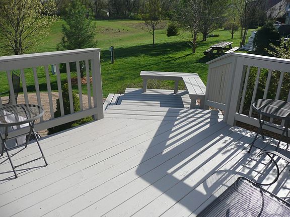 3rd image of 49 Barleycorn Dr