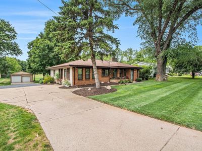 10381 8th Ave NW, Grand Rapids, MI, 49534