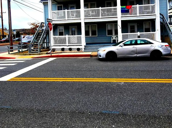 110 10th St #1, Ocean City, MD 21842