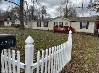 3791 Selnik Rd, Kent, OH 44240