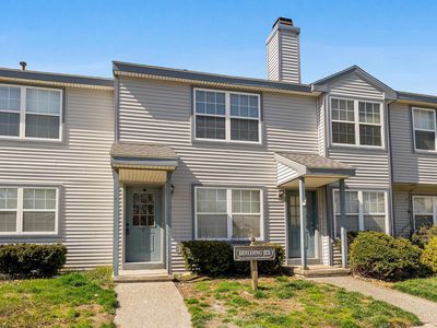 22 Oyster Bay Rd APT E, Absecon, NJ, 08201