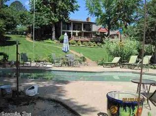 1811 Lakeshore Dr, Hot Springs, AR 71913
