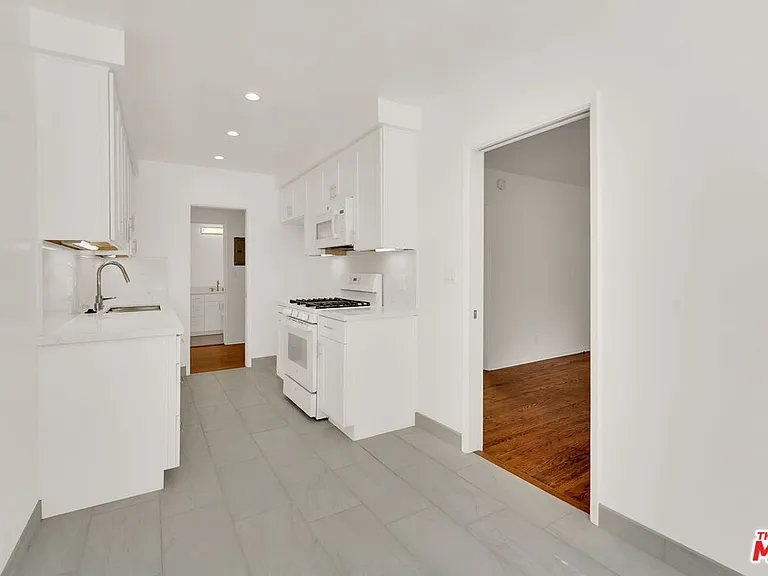 950 Euclid Ave #A — Photo 18