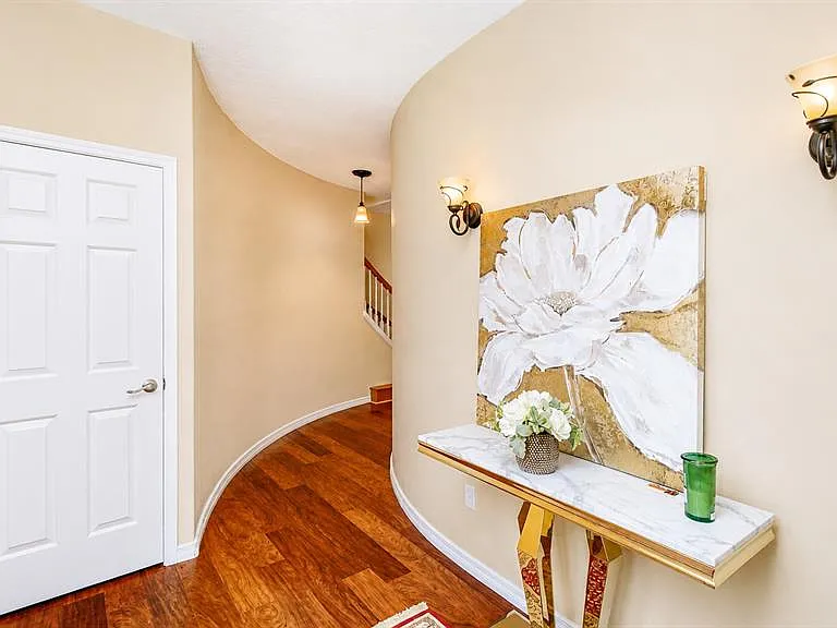 357 Fairway Pointe Cir — Photo 5