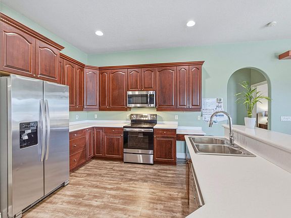 5th image of 18852 43rd Road N