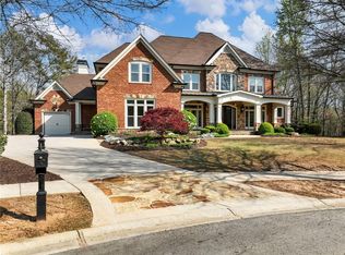 2279 Weeping Oak Dr, Braselton, GA 30517