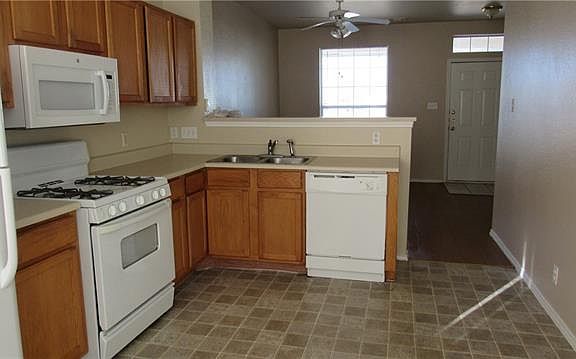 3rd image of 2849 Southampton Way APT B