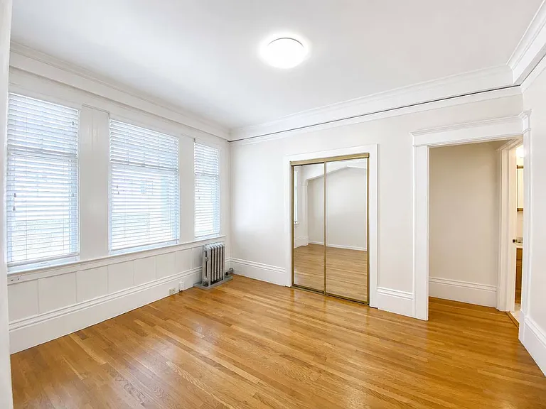 1523 Sacramento St #3 — Photo 2