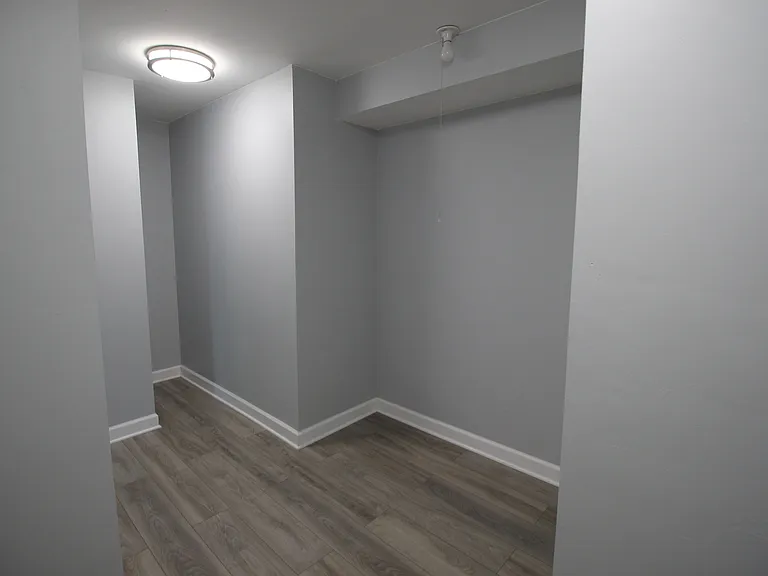 3018 Roberts Dr #8 — Photo 17