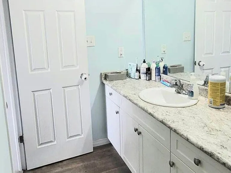 50 Pinnacle Dr #19 — Photo 15
