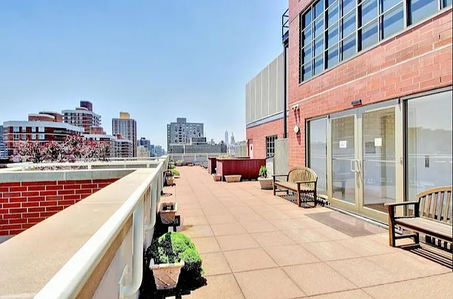 250 E 30th St #9A — Photo 13
