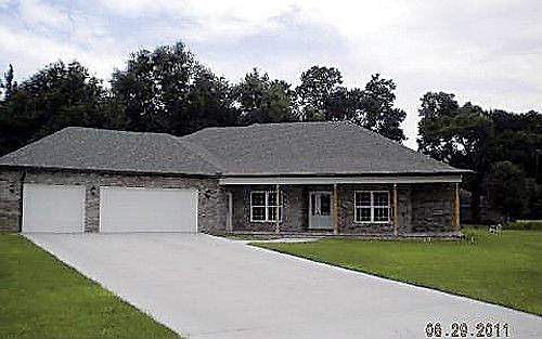 1st image of 234 SW Scott Pl