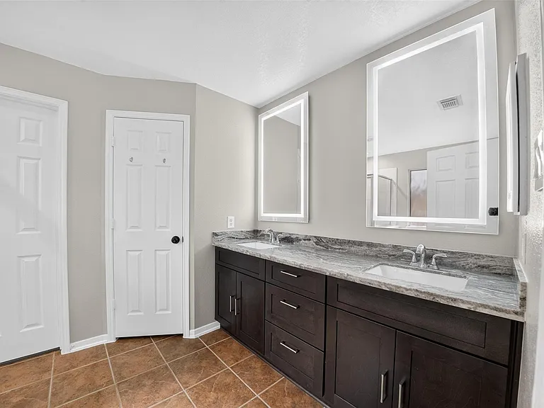 15506 Fir Woods Ln — Photo 20