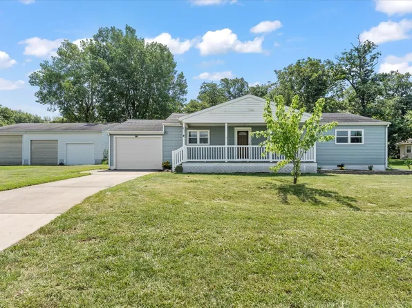 817 Old Route 47, Monticello, IL 61856