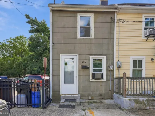 216 Barclay St, Burlington, NJ 08016