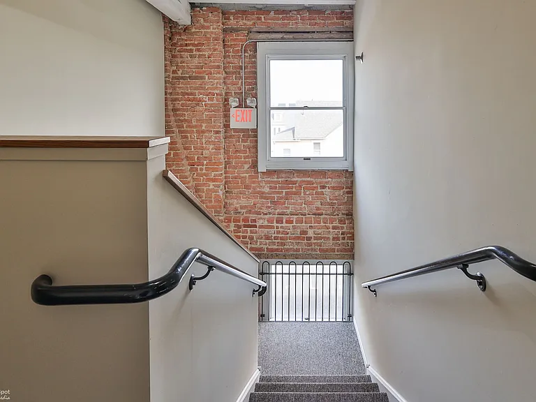 114 Front St #302 — Photo 17