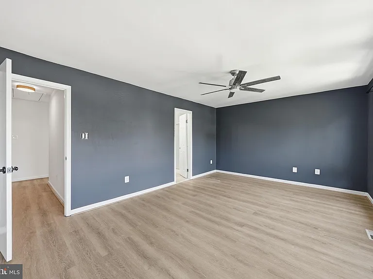 10153 Turnberry Pl — Photo 22