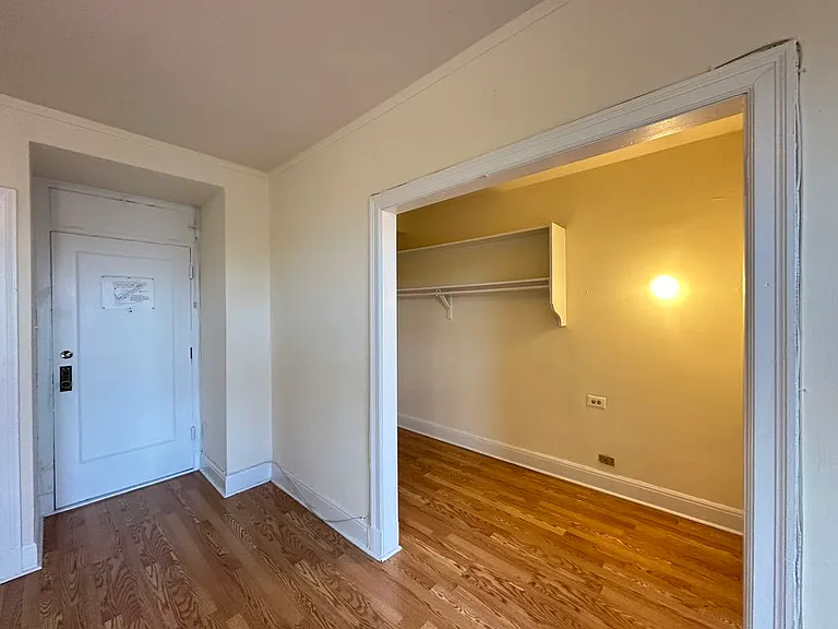 3335 W Diversey Ave #332 — Photo 14