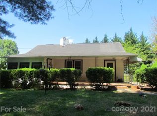 419 Jackson Rd, Fletcher, NC 28732