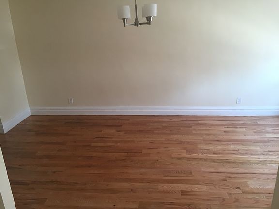 3rd image of 4231 Digney Ave
