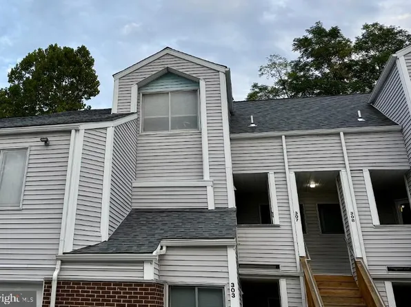 307 Mary Ann Ct, Newark, DE 19711
