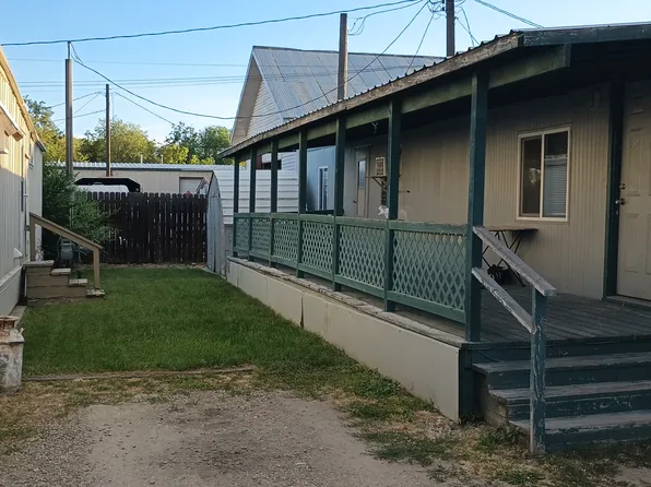 306 E 41st St Trailer 8, Garden City, ID 83714