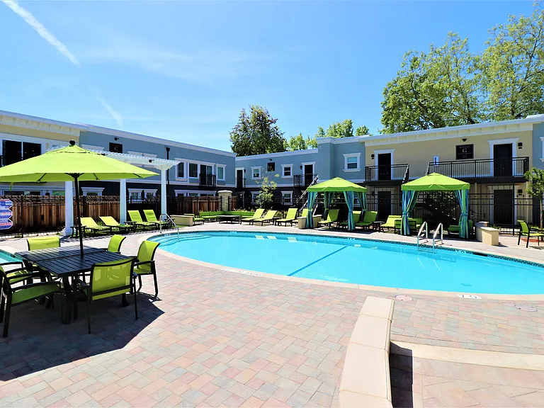 Ramblewood Apartments — Photo 8