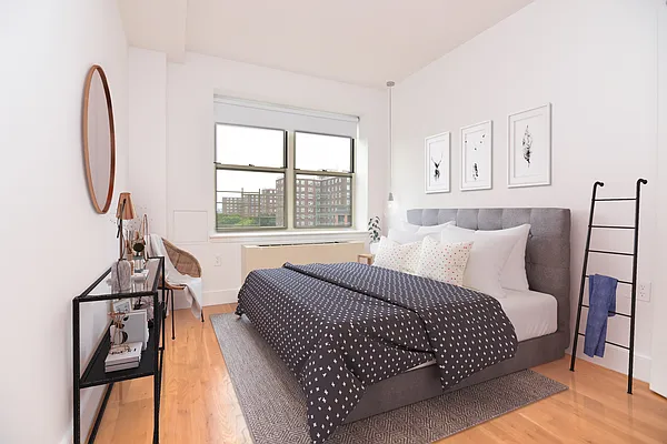 Rented by Bohemia Realty Group | media 7