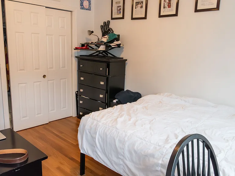 47 Ward St — Photo 8